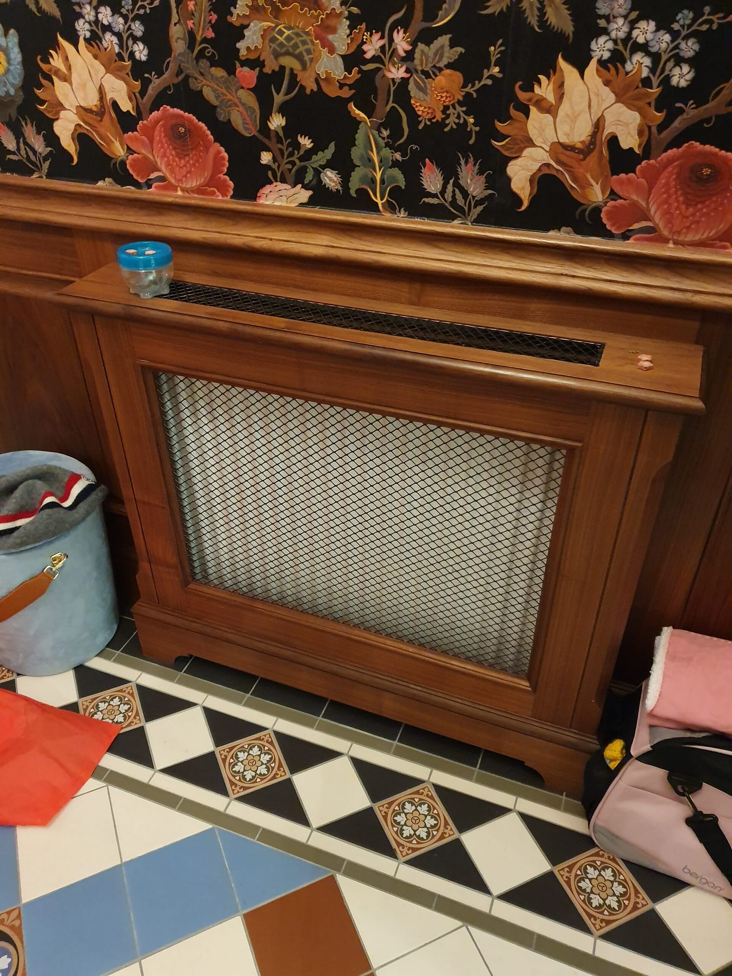 dreveny kryt radiatora na mieru