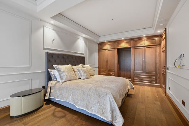 vstavana skrina na mieru, postel na mieru, spalna na mieru